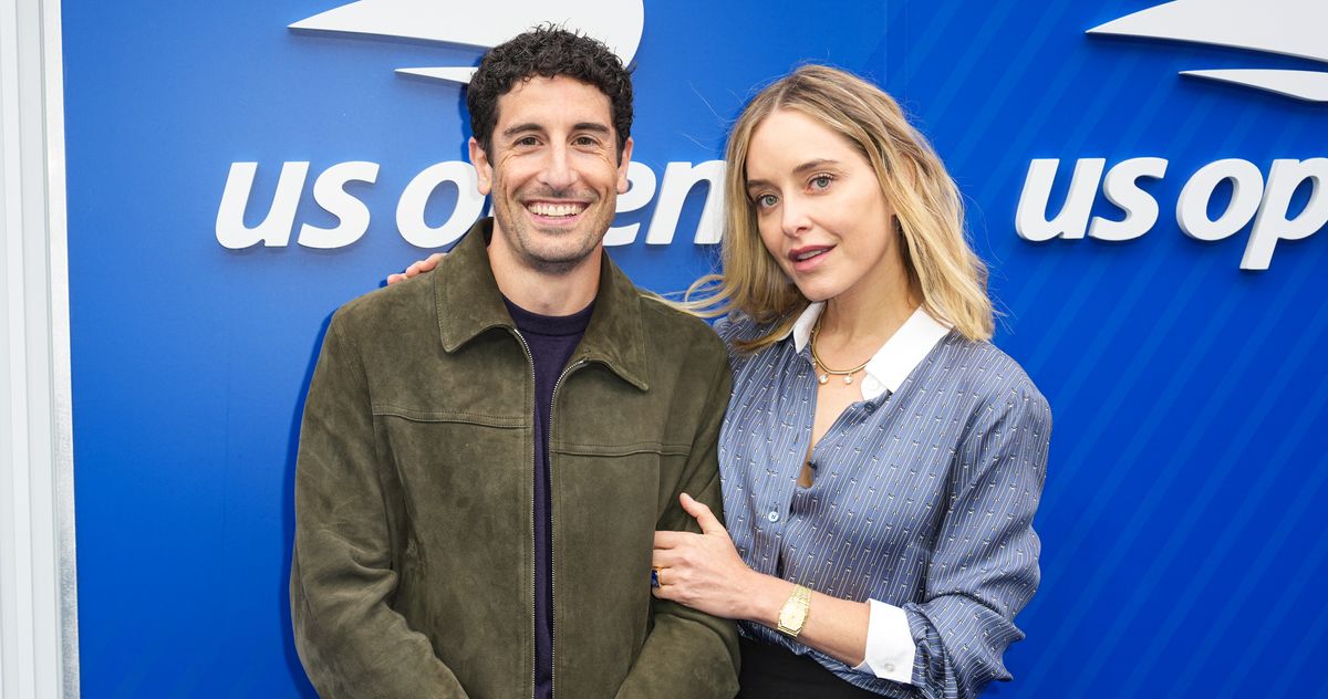 Jenny Mollen Says She and Jason Biggs Are Still ‘Romantic’