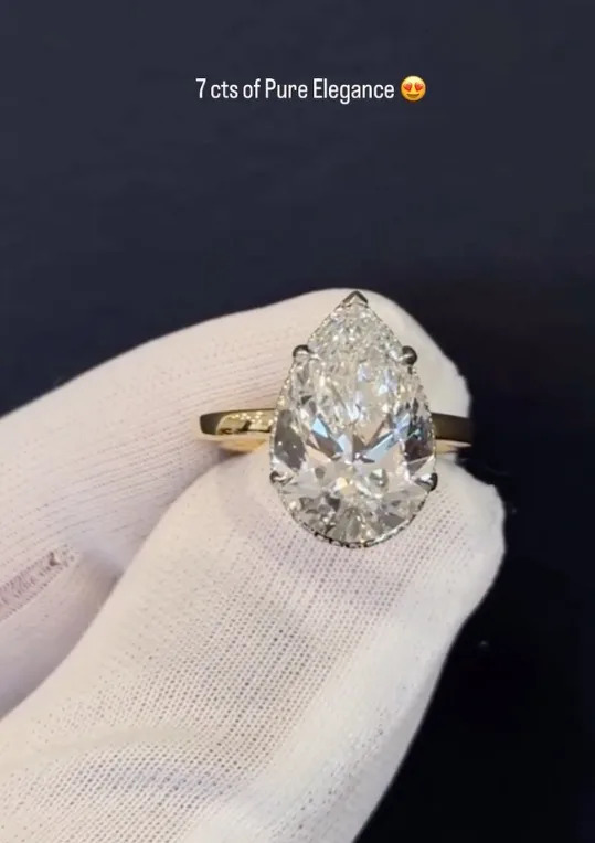 Brussaux’s ring was a 7 carat pear-shaped diamond. Instagram/zaidjewels