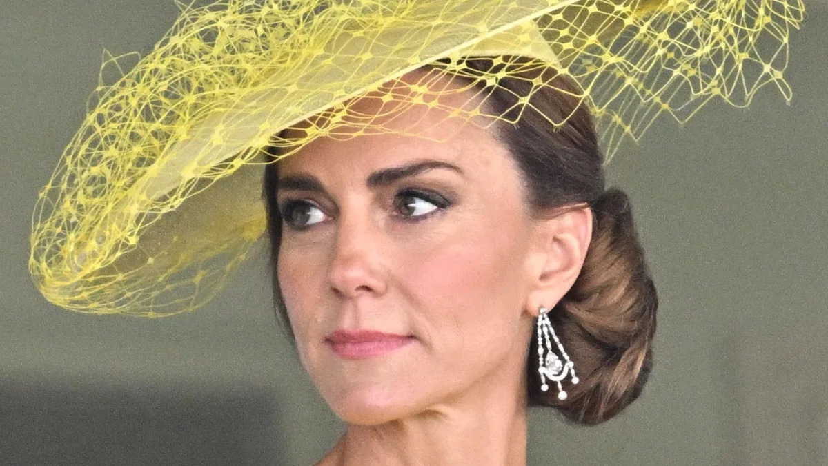 Kate Middleton's ex stylist wows at Royal Ascot in 'iconic' £1.5k dress