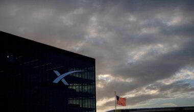 SpaceX to rent AI capacity to Google for $920 million per month