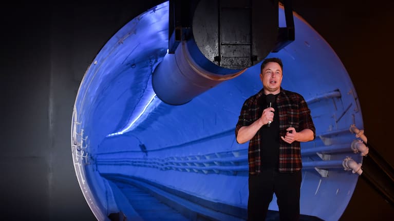  Elon Musk, co-founder and chief executive officer of Tesla Inc., speaks during an unveiling event for the Boring Co. Hawthorne test tunnel in Hawthorne, Calif., on Tuesday, Dec. 18, 2018. (file image)