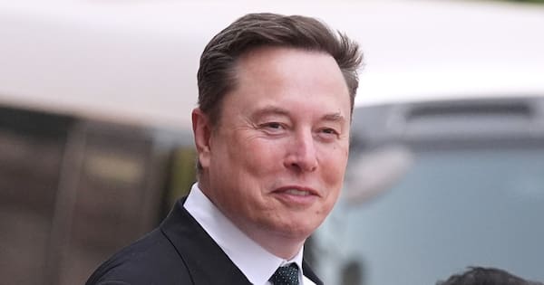 Elon Musk becomes world's first trillionaire as SpaceX goes public