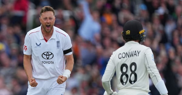 Black Caps slump against England at Lord’s during chaotic first day