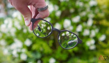 Why smartglasses will never have a smartwatch moment, no matter what Apple says
