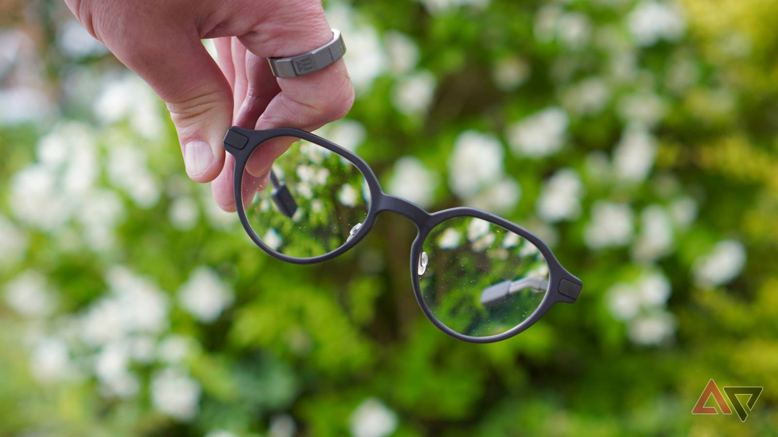 Why smartglasses will never have a smartwatch moment, no matter what Apple says