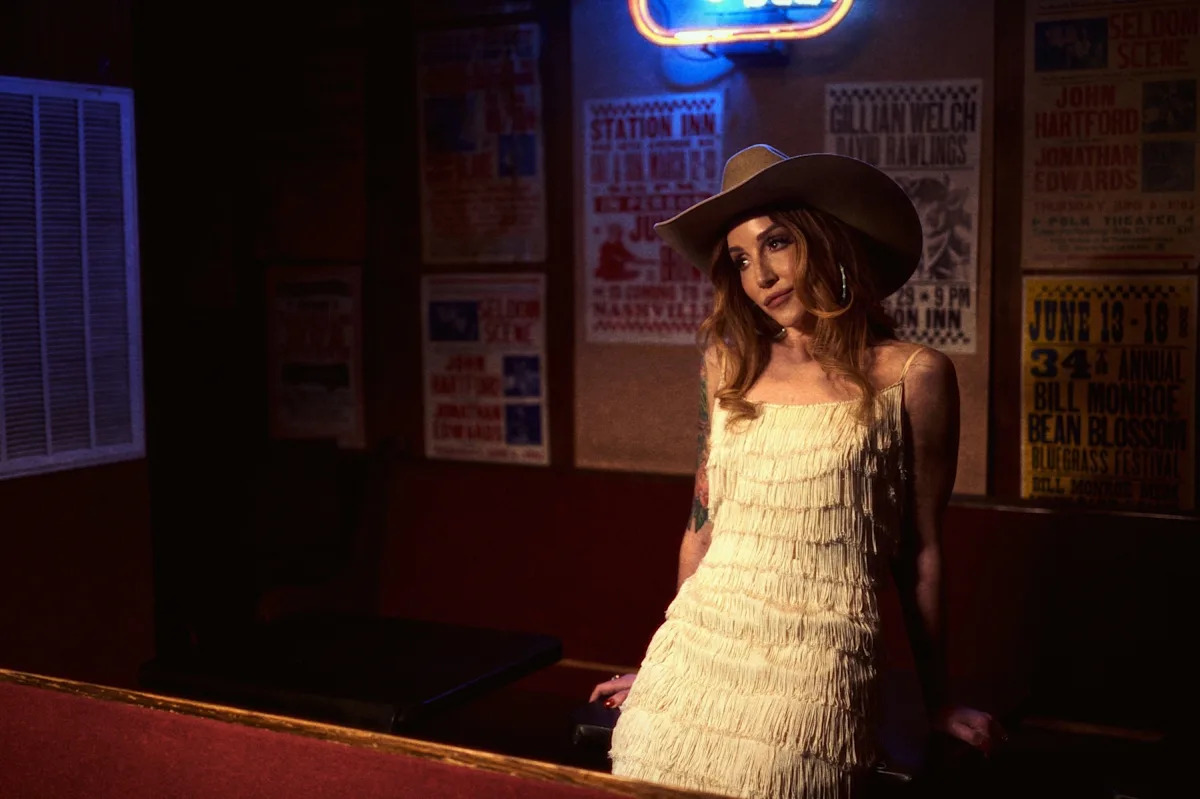 Ashley Monroe Dreams of Singing ‘I Hate Nashville’ at Country’s Biggest Awards Show