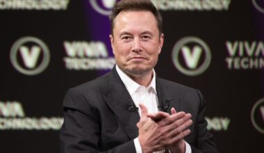 Anthony Pompliano Wants Elon Musk To Merge Tesla And SpaceX: 'Give Us One Company To Bet On'