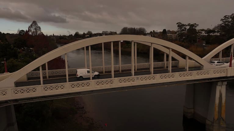 Hamilton's Fairfield Bridge.