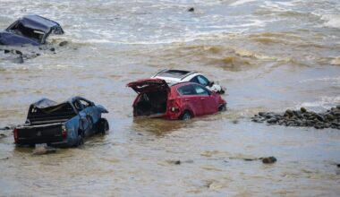Scorching heatwaves, torrential rain – all in a matter of days. It’s not just bad luck