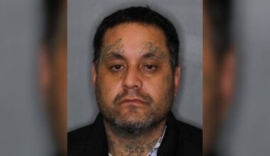 Public urged to report sightings of 'dangerous' man avoiding police