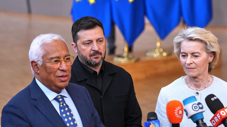 From left, European Council President Antonio Costa, Ukraine's President Volodymyr Zelensky and European Commission President Ursula von der Leyen.