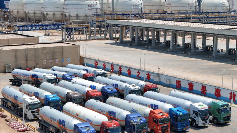 The future of oil prices may depend on China, a country absent from Iran negotiations