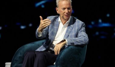 NASA selects Eric Schmidt’s rocket company for a 2028 mission to Mars