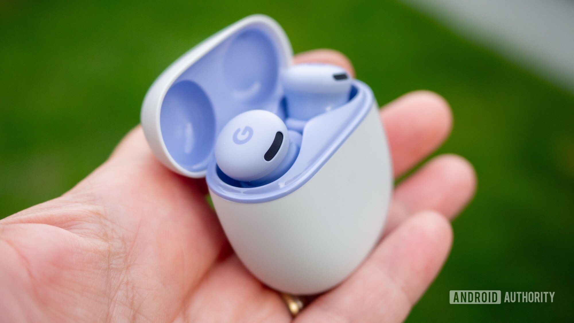 google pixel buds 2a in case 1