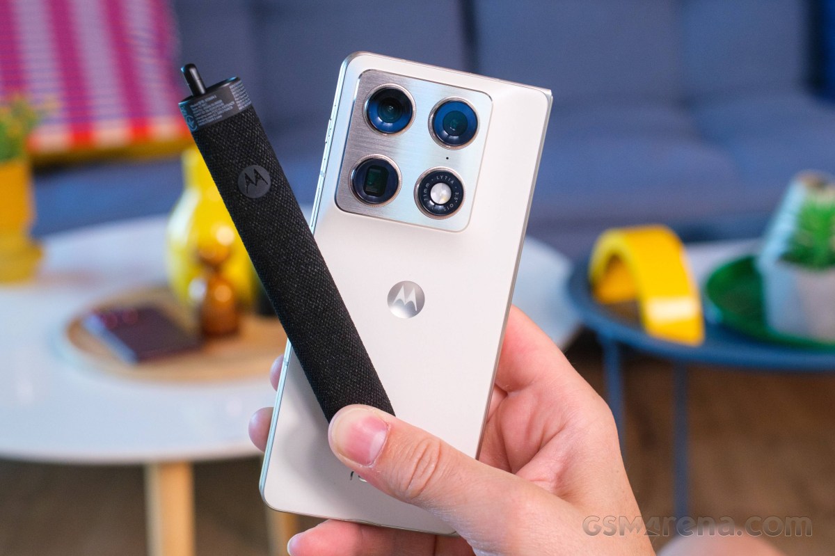Motorola Razr Fold review