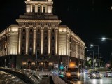Low-light samples, telephoto camera (3x) - 70mm, f/2.5, ISO 640, 1/13s (4608x3456px) - Honor Magic V6 review