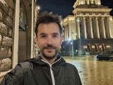 Selfie samples, main camera (1x) - 25mm, f/1.7, ISO 6025, 1/20s (4096x3072px) - Motorola Razr 70 review
