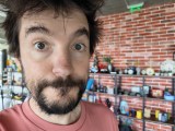 Selfie samples, rear main camera (1x) - 23mm, f/1.6, ISO 160, 1/50s (4096x3072px) - Honor Magic V6 review