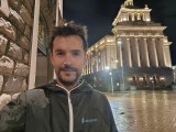 Selfie samples, internal camera - f/2.4, ISO 15278, 1/14s (3280x2460px) - Motorola Razr 70 review