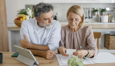Why Many Americans Ages 55 to 64 Lack Sufficient Savings for Retirement