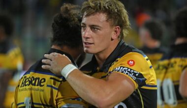 Hurricanes get backline boost for grand final clash with Chiefs