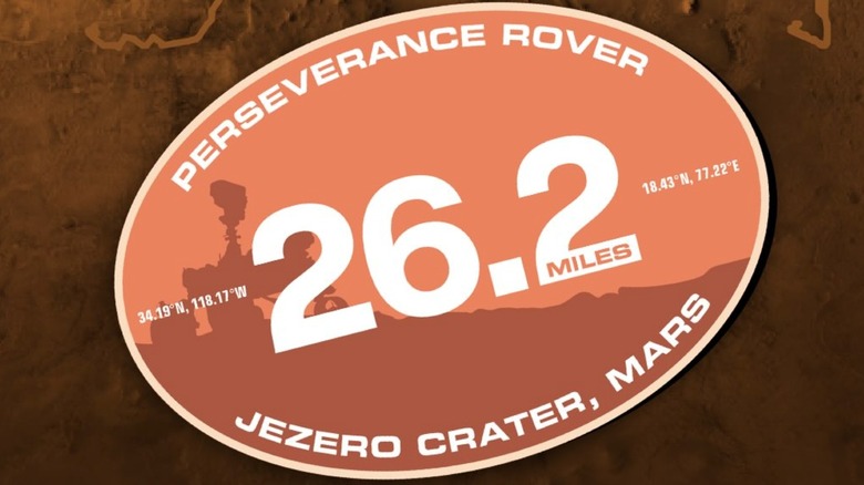 A graphic of a badge commemorating Perseverance's feat of traveling 26.2 miles on Mars
