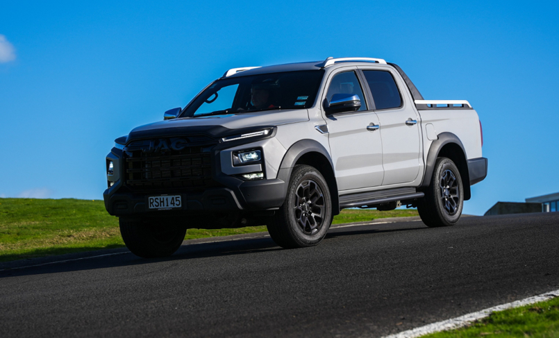 Jac T9 PHEV.