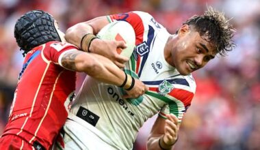 Dolphins make it eight straight wins after late try against Warriors
