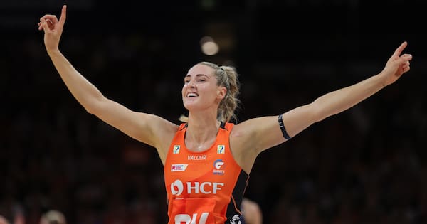Former Silver Fern Jane Watson announces retirement from netball