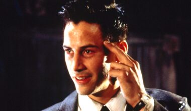 Watch 1995's Johnny Mnemonic before it leaves Netflix on June 30