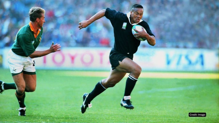 Jonah Lomu's unique agility and speed were noticed around the world. 