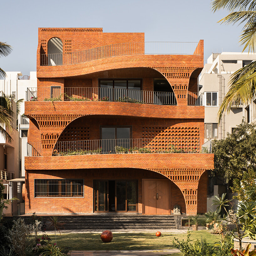 Anthill house india