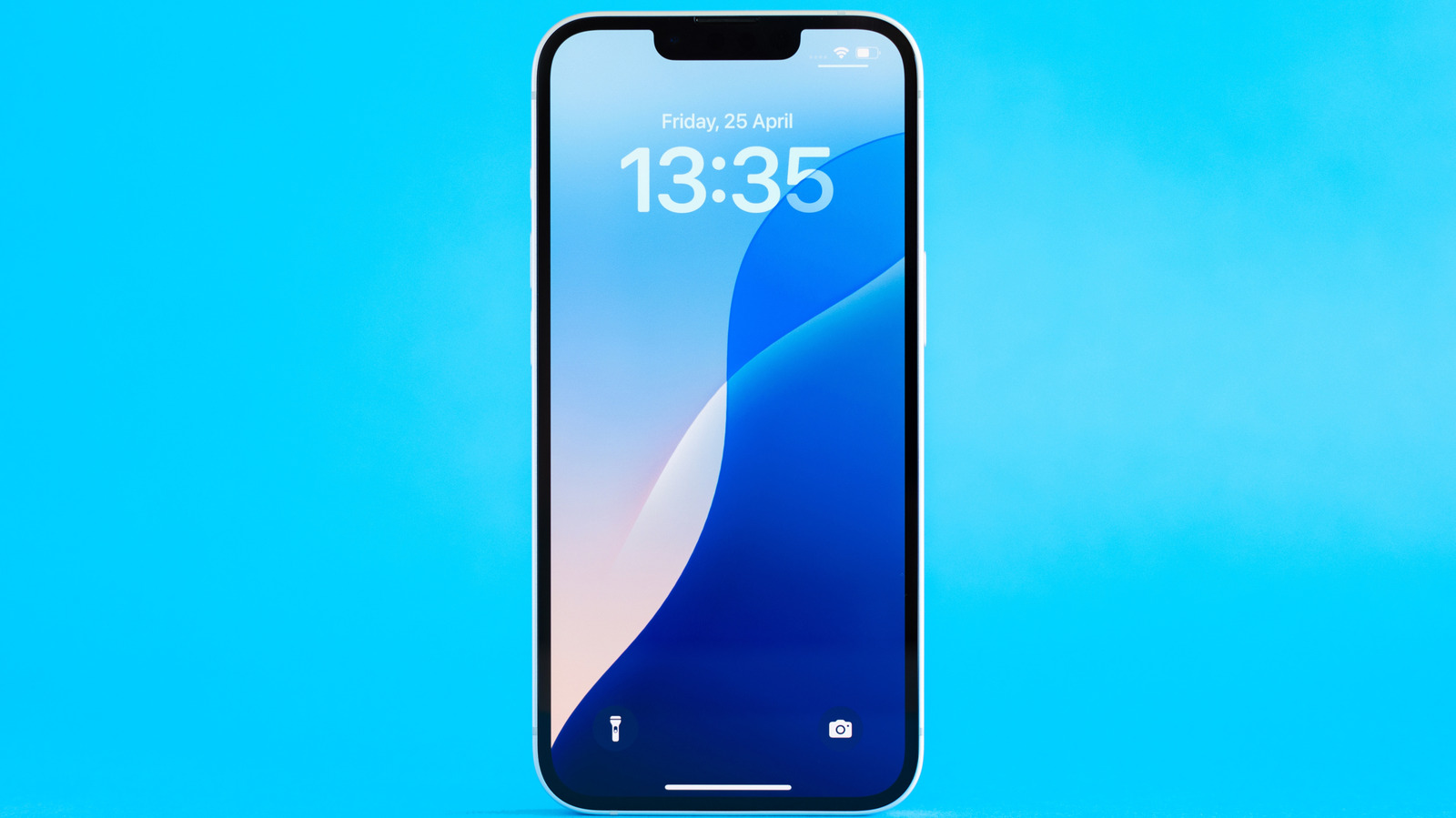 5 Cool Things Your iPhone's Lock Screen Can Do (Besides Showing Notifications)