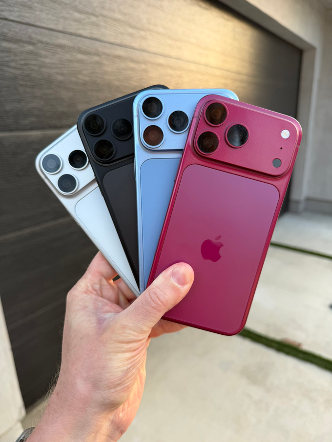 Potential design and color options for the iPhone 18 Pro. Photo from X
