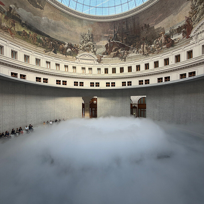 living fog cloud by fujiko nakaya fills tadao ando's rotunda at paris's bourse de commerce - 2
