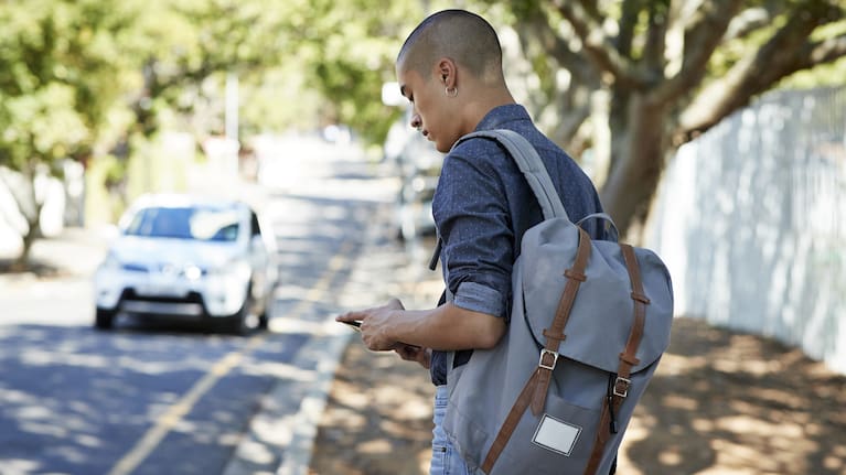 Remember to take your backpack.