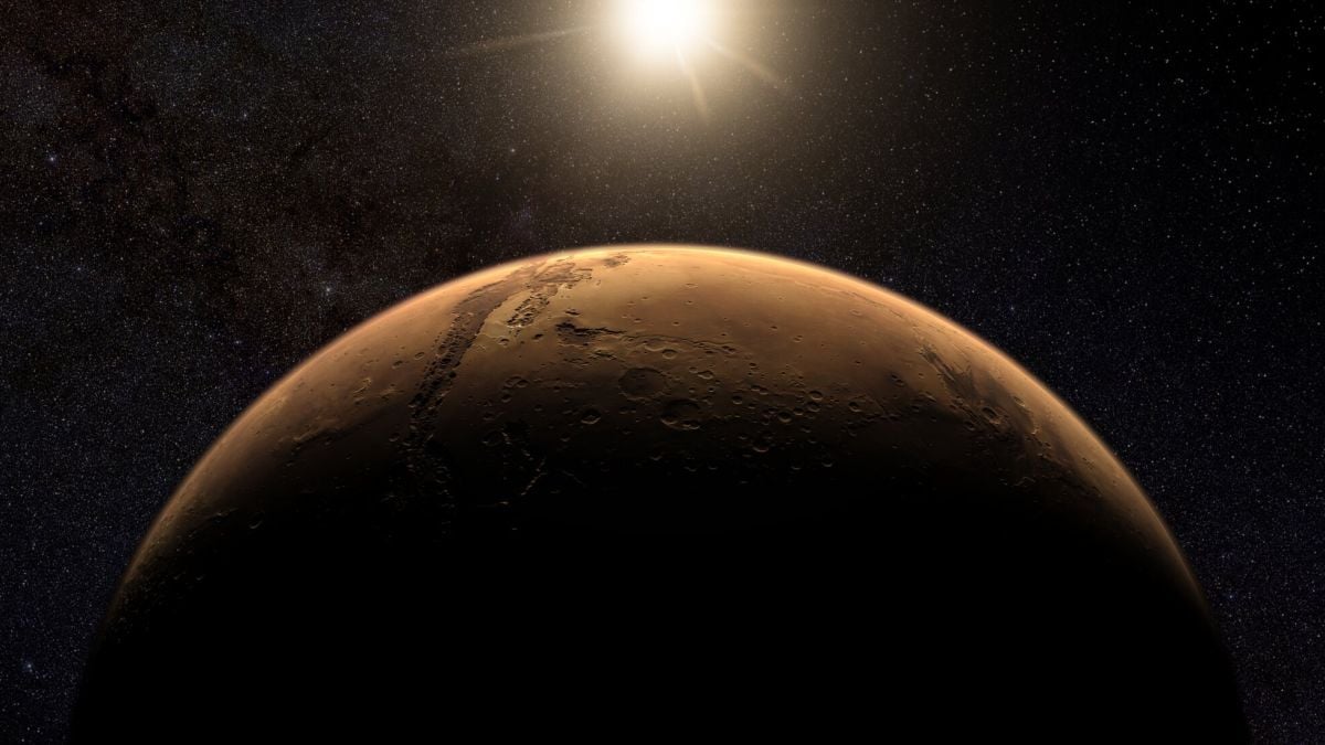 Rumbles Deep Inside Mars Hint at a Vast, Ancient Magma System : ScienceAlert