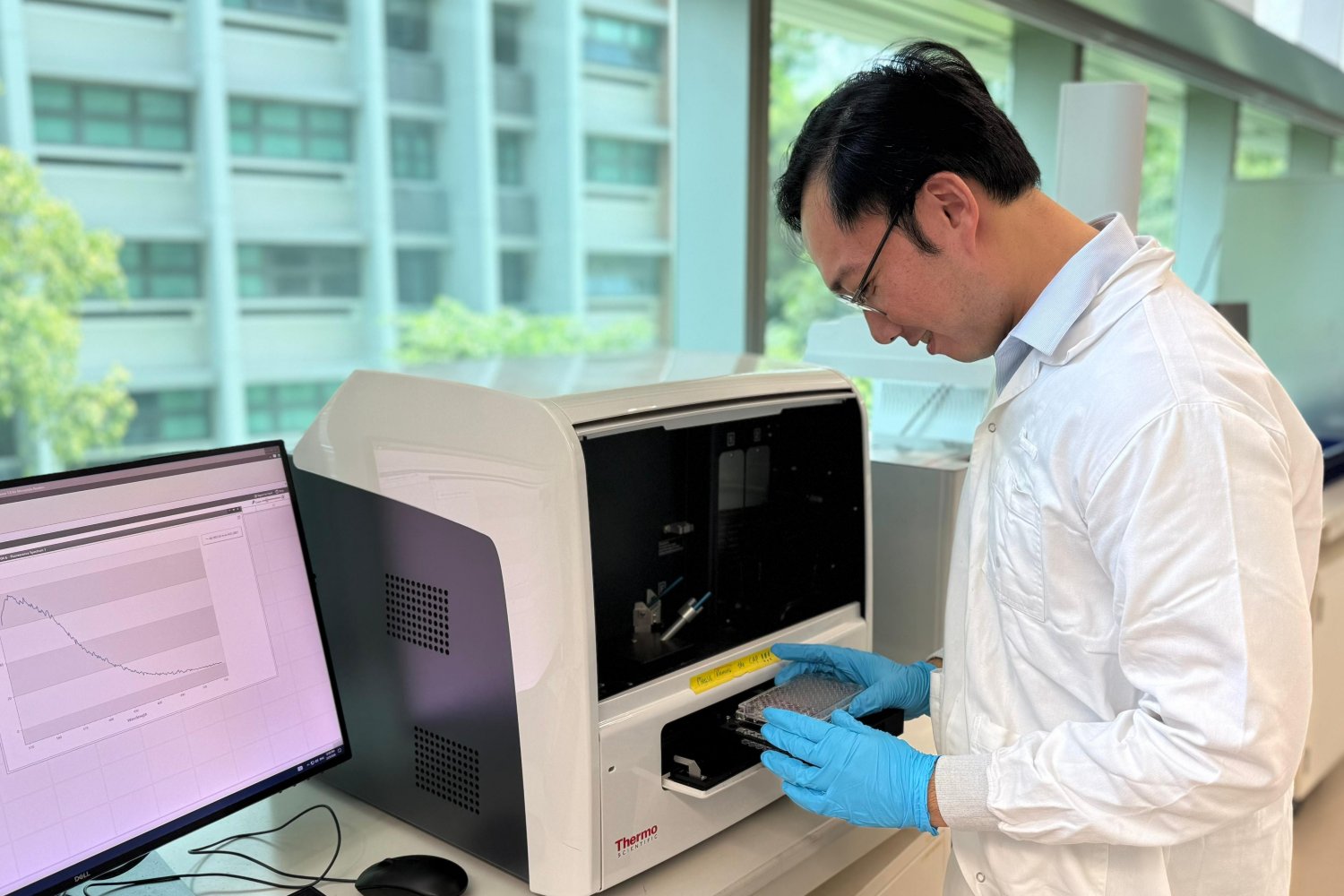 Fluorescent nanosensor enables rapid, first-of-its-kind detection of key gut health biomarker | MIT News