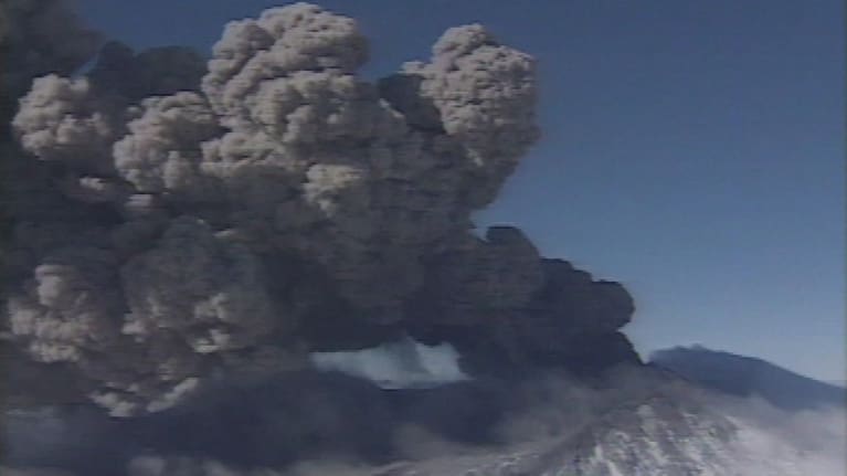 Mount Ruapehu erupted between 1995 and 1996.