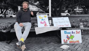 The inside story of Simon the sign guy, Wellington’s favourite street artist