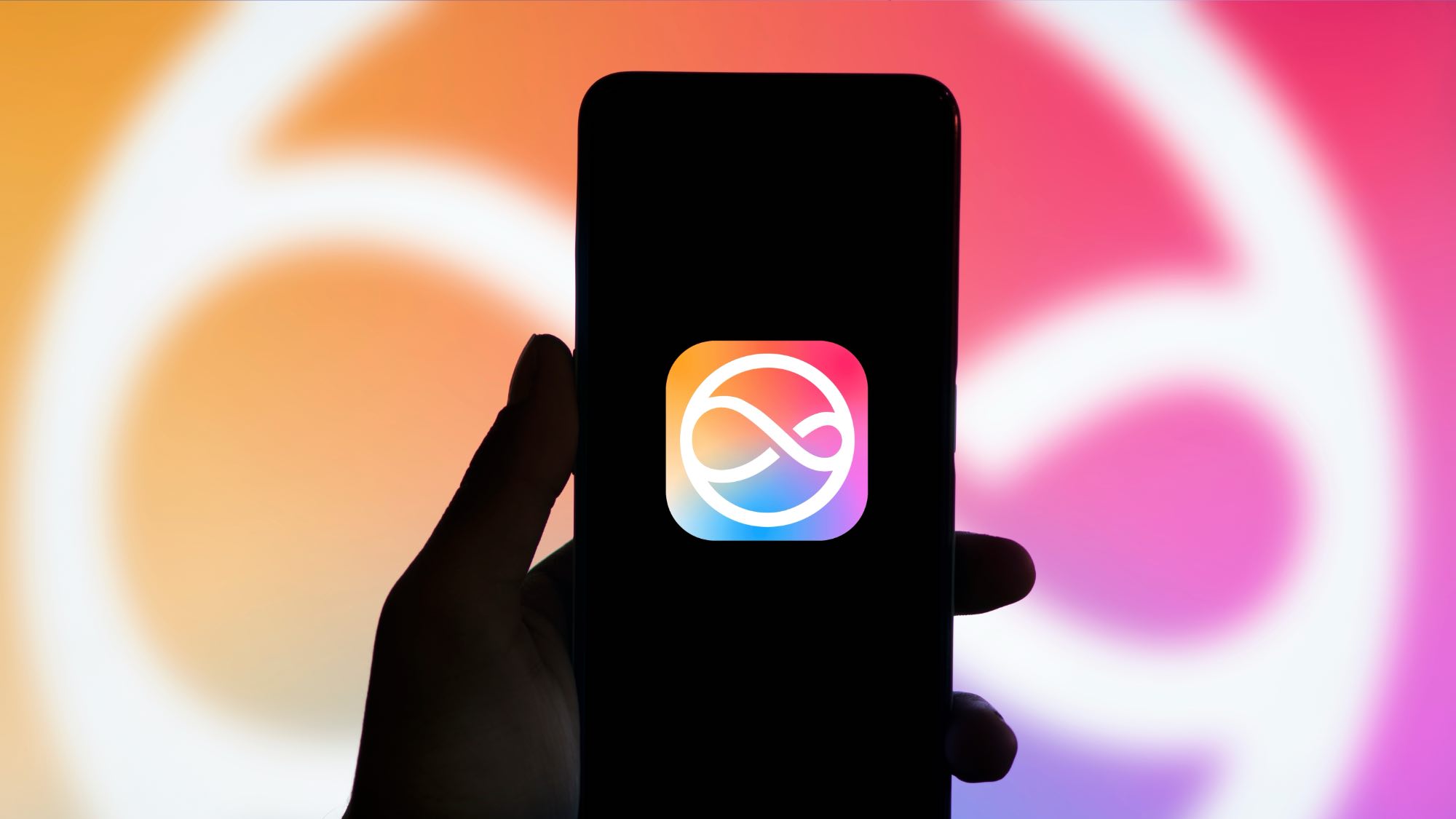 Siri logo on phone
