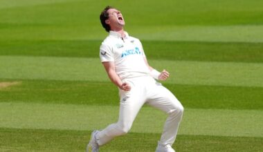 Matt Henry claims 11 wickets as NZ crush England at The Oval