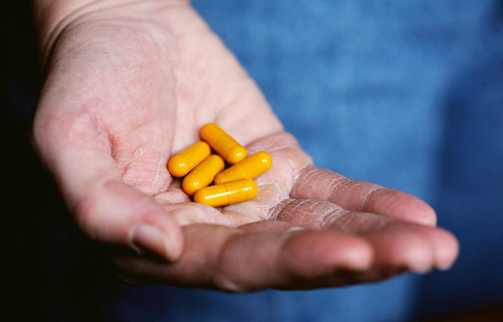 Americans Popping More Supplements Than Ever, But Fewer Multivitamins