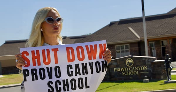 Paris Hilton returns to Utah facility to support those alleging abuse