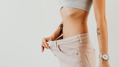 This exercise strengthens core, flattens stomach, tightens waist, lifts glutes, tones arms and improves posture. (Pexels )