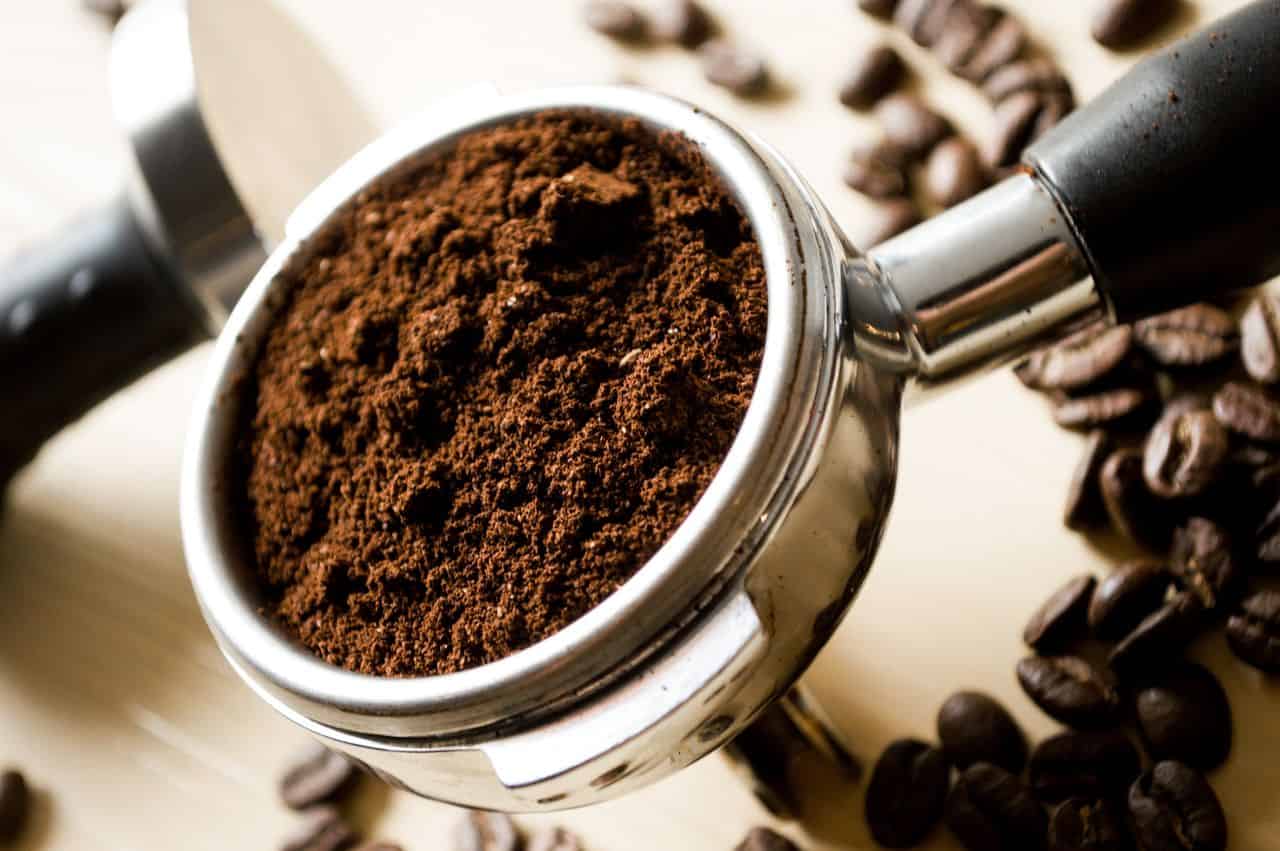 Scientists Turn Wet Coffee Grounds Into Coal-Like Fuel in Just 90 Seconds