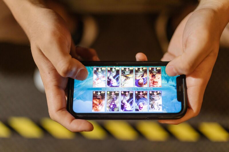 Reshaping the Future of Online Entertainment Platforms: Trends in UX, Security, and Personalization