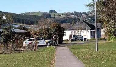 Armed police descend on Te Kūiti after 'firearms-related' incident