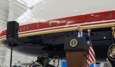 Trump unveils the new Air Force One, a converted Qatari jet