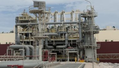 Explosion at Qatar gas export terminal – 54 injured, 18 missing